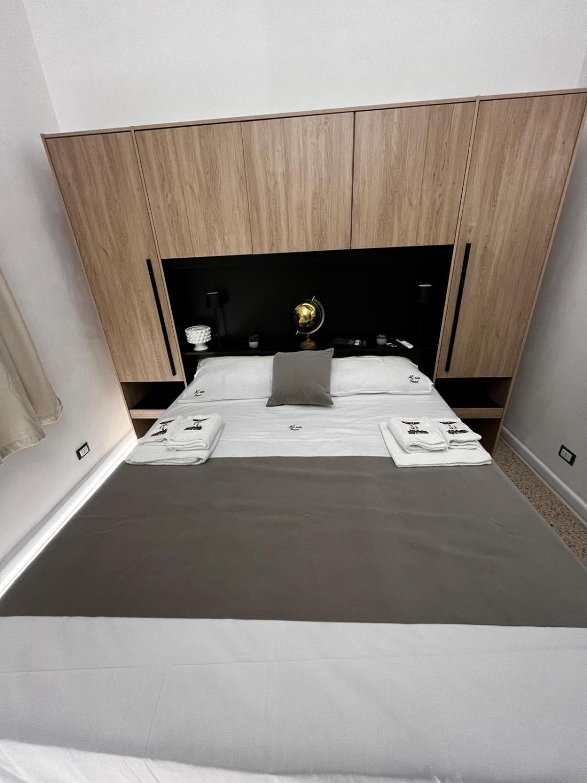 Ag Suite Trapani Luaran gambar